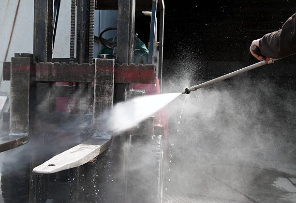 Best Parking Lot and Garage Cleaning  in Mckinleyville, CA